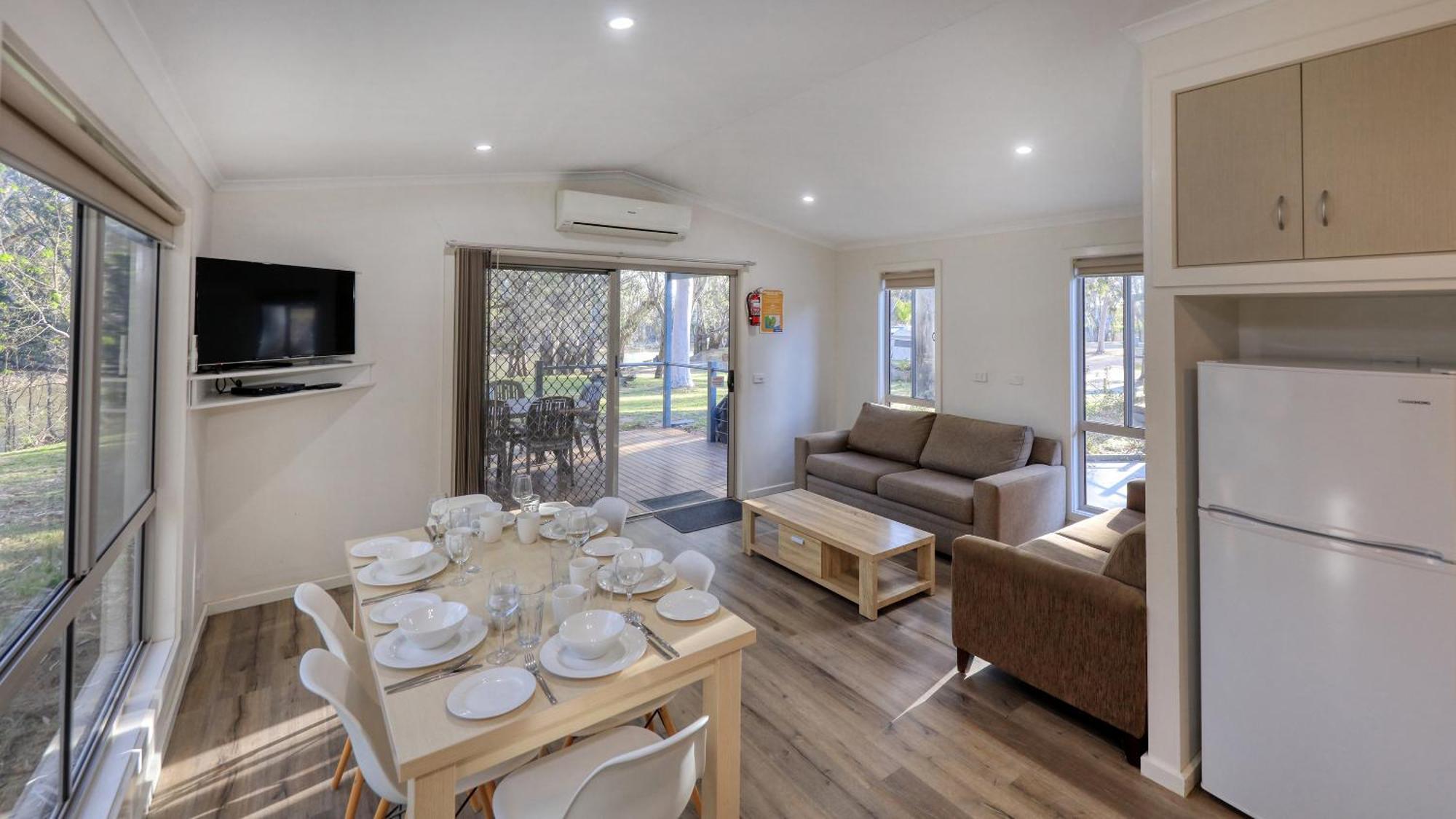 Deniliquin Riverside Caravan Park Exterior foto